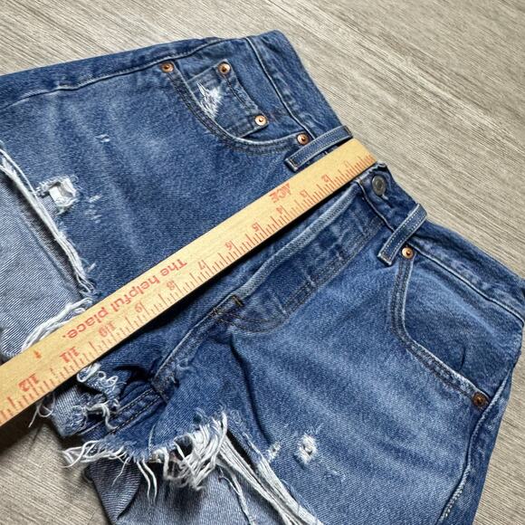 Levi's 501 Premium Denim Shorts Women's 25 Distressed Medium Wash Button Fly - Picture 7 of 8
